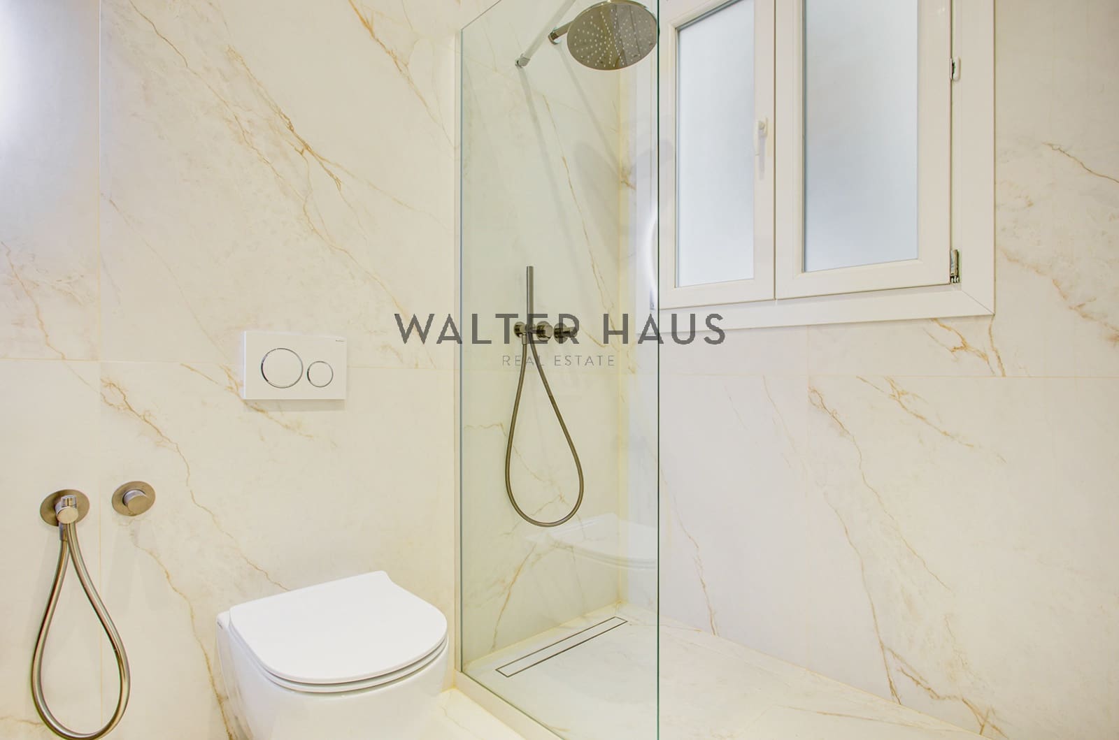 4 bedroom Flat for sale in Barcelona city - € 1,790,000 (Ref: 8438225)