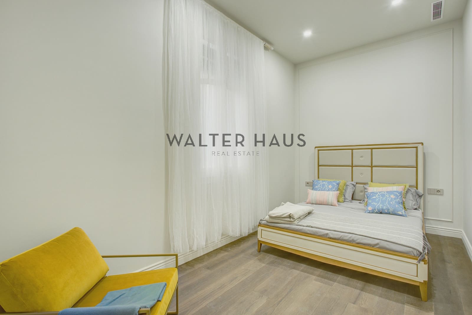 4 bedroom Flat for sale in Barcelona city - € 1,790,000 (Ref: 8438225)