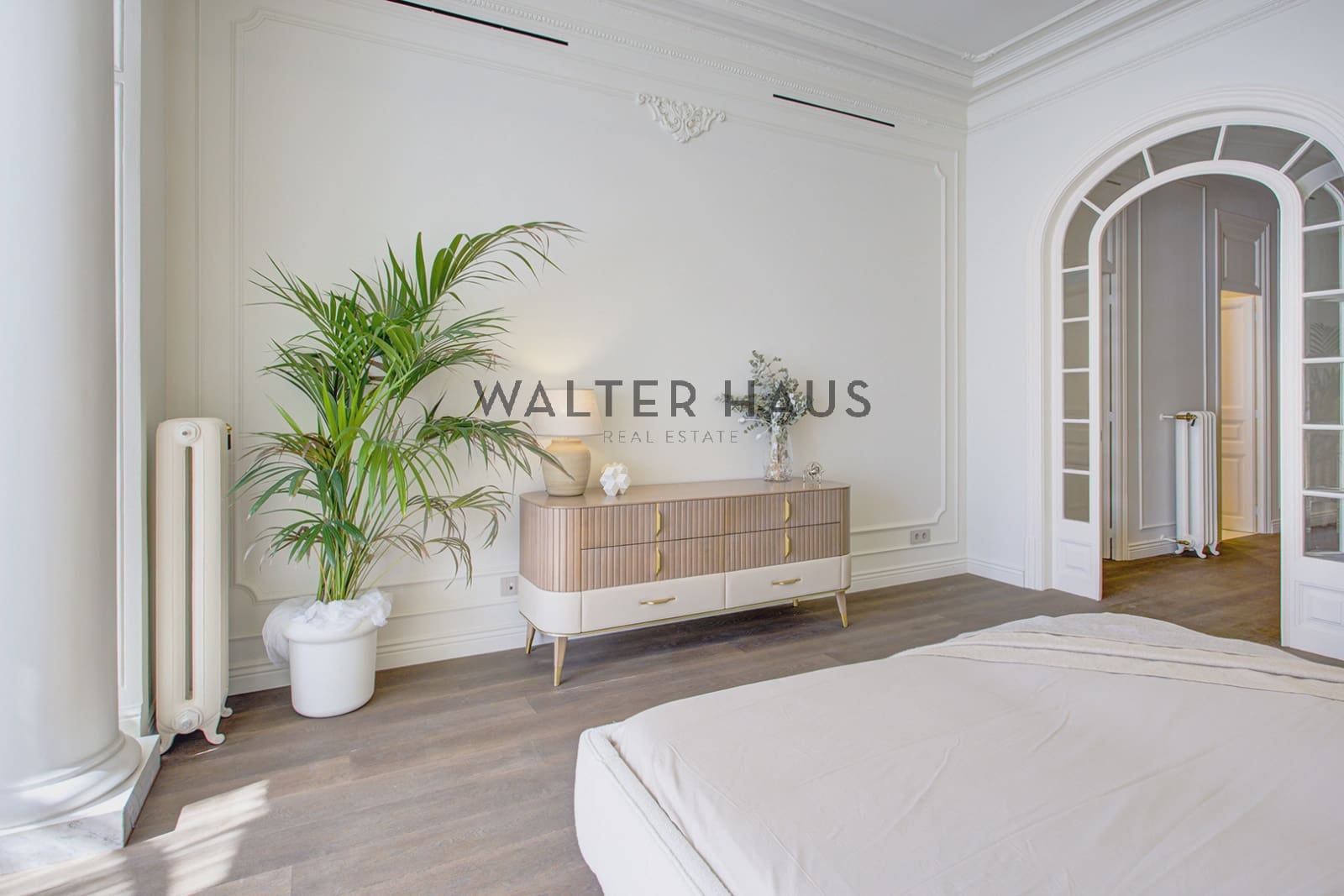 4 bedroom Flat for sale in Barcelona city - € 1,790,000 (Ref: 8438225)