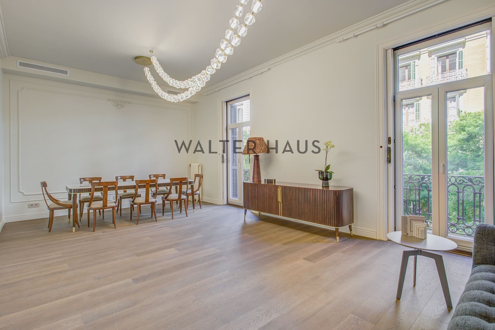 4 bedroom Flat for sale in Barcelona city - € 1,790,000 (Ref: 8438225)