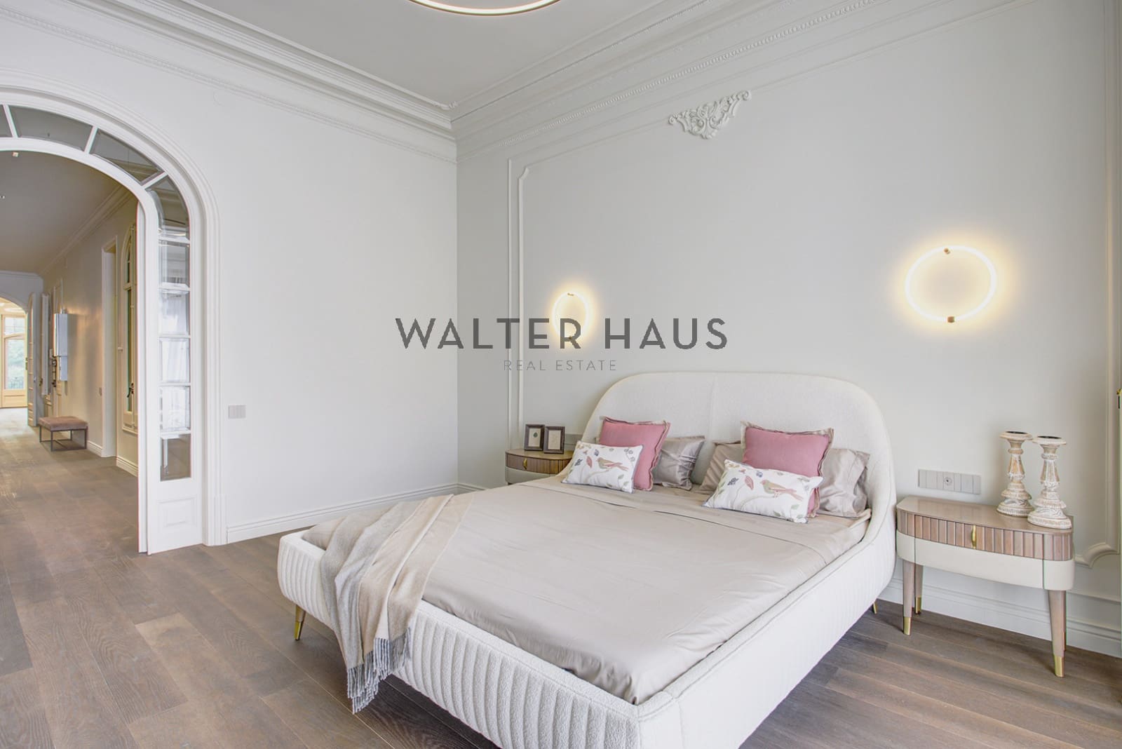 4 bedroom Flat for sale in Barcelona city - € 1,790,000 (Ref: 8438225)