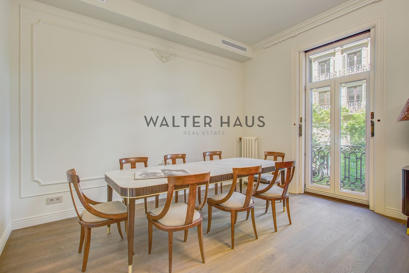 4 bedroom Flat for sale in Barcelona city - € 1,790,000 (Ref: 8438225)