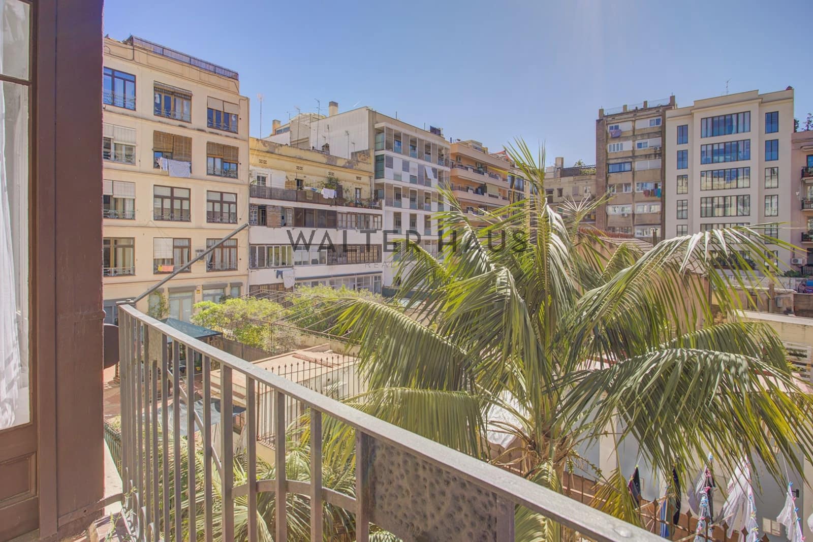 4 bedroom Flat for sale in Barcelona city - € 1,790,000 (Ref: 8438225)