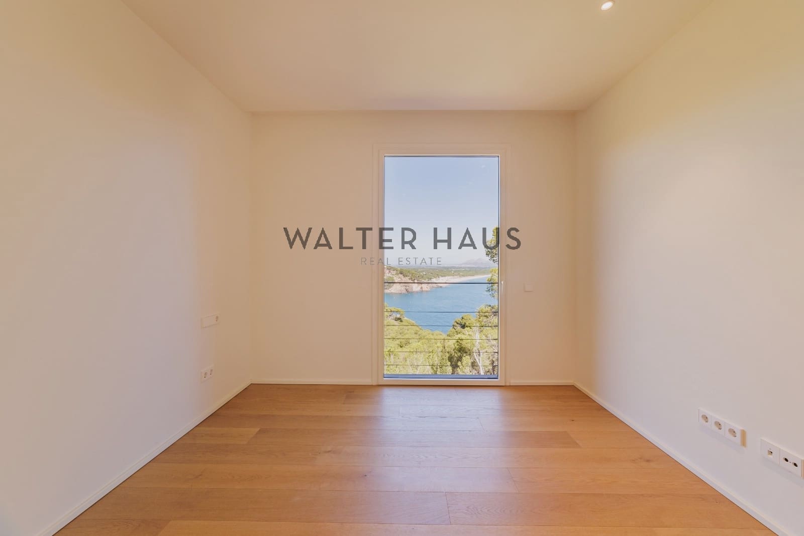 4 bedroom Villa for sale in Begur with pool - € 2,720,000 (Ref: 8451106)