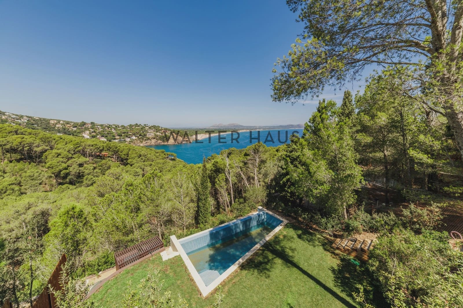 4 bedroom Villa for sale in Begur with pool - € 2,720,000 (Ref: 8451106)