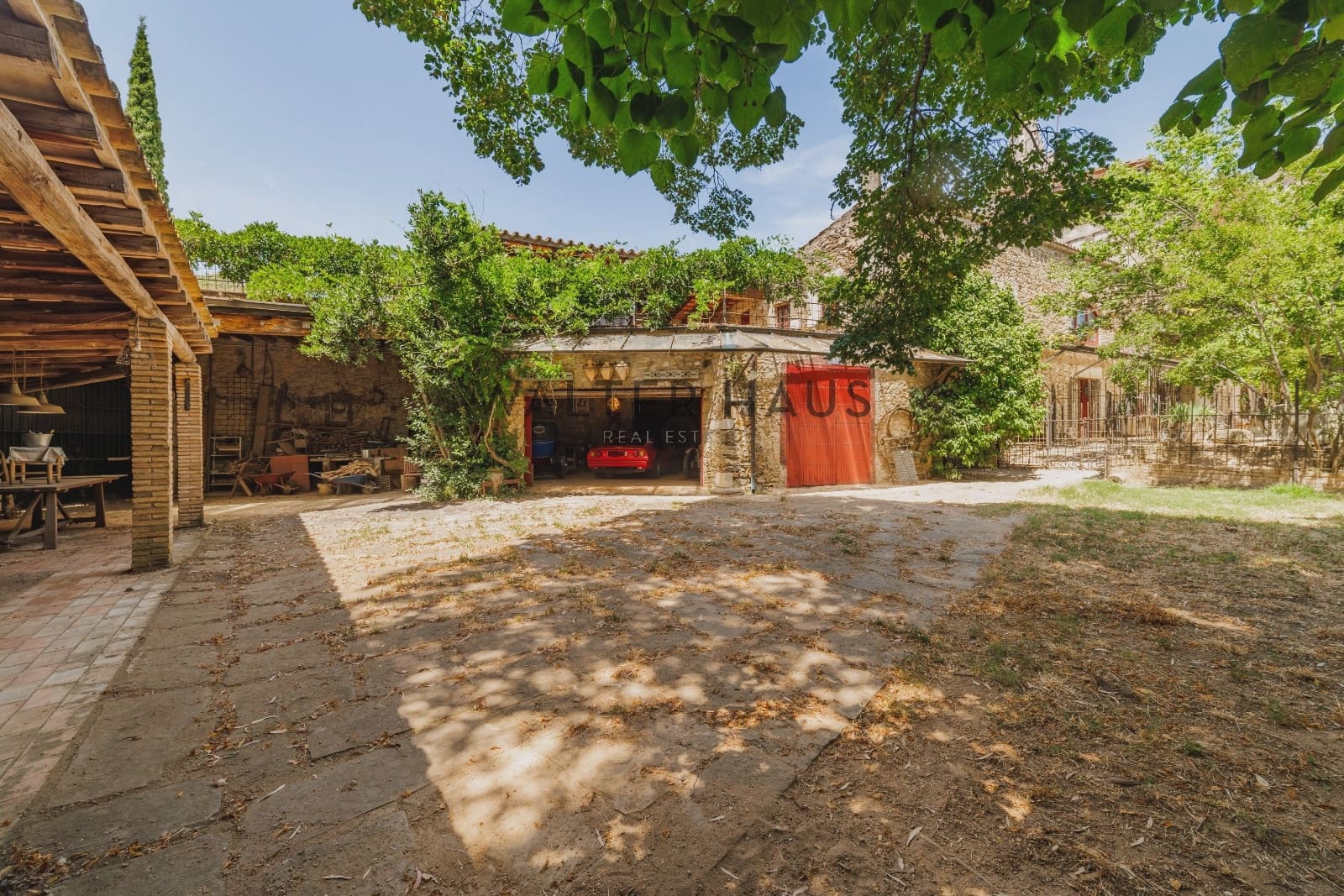 7 soveværelse Villa til salg i Sant Marti Vell - € 4.800.000 (Ref: 8451632)