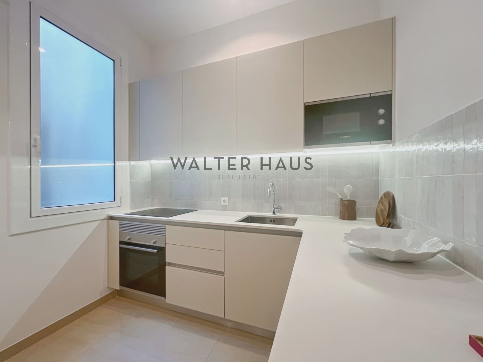 2 soverom Leilighet til leie i Barcelona by - € 2 700 (Ref: 8456422)