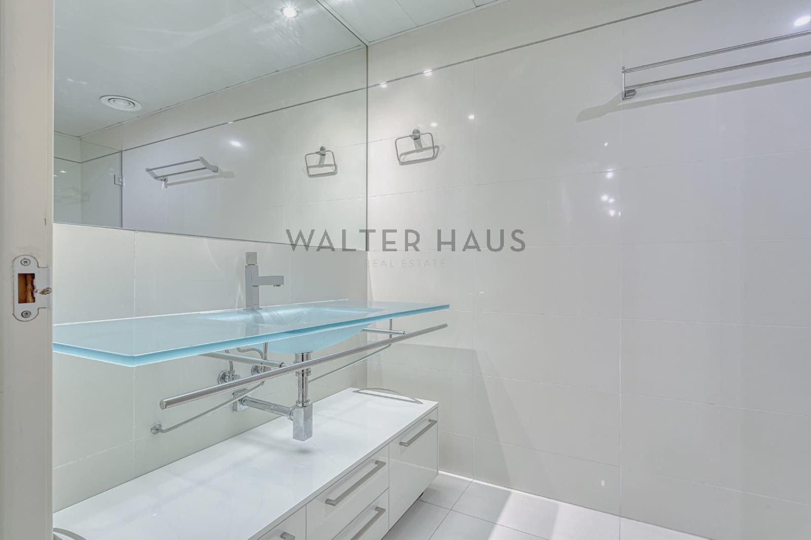 3 bedroom Penthouse for rent in Barcelona city with pool - € 5,700 (Ref: 8475540)