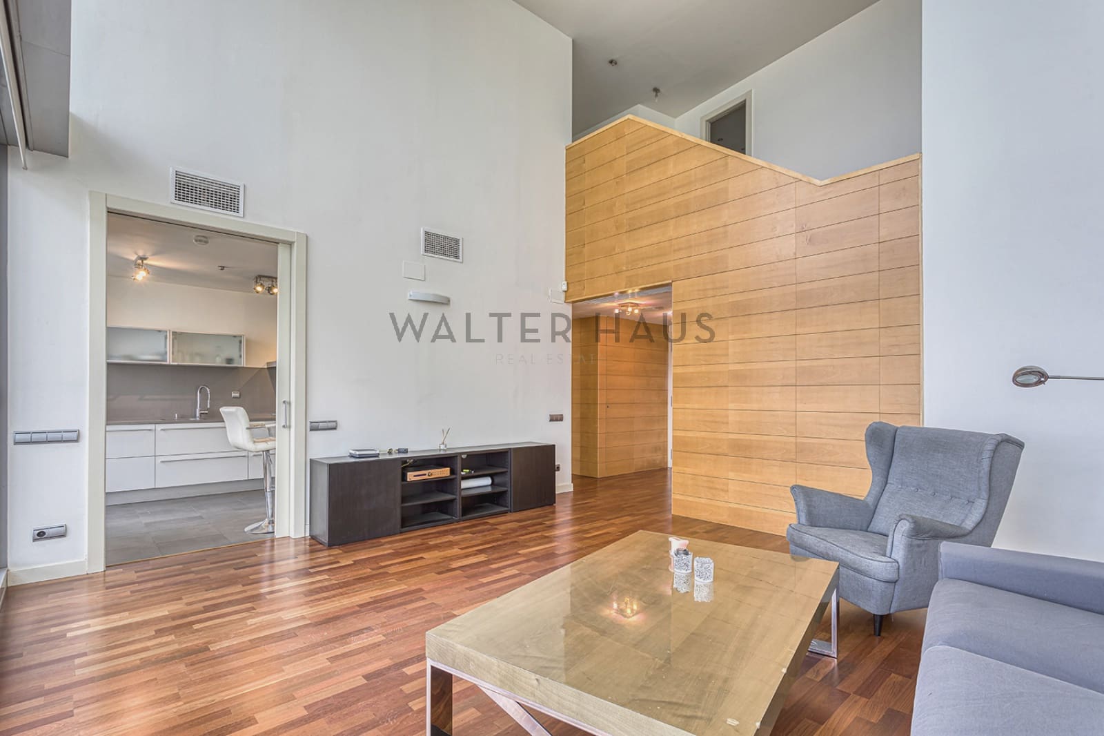 3 bedroom Penthouse for rent in Barcelona city with pool - € 5,700 (Ref: 8475540)