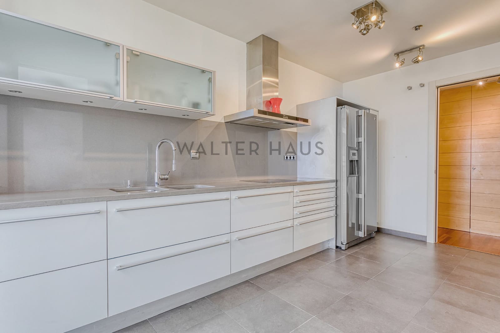 3 bedroom Penthouse for rent in Barcelona city with pool - € 5,700 (Ref: 8475540)