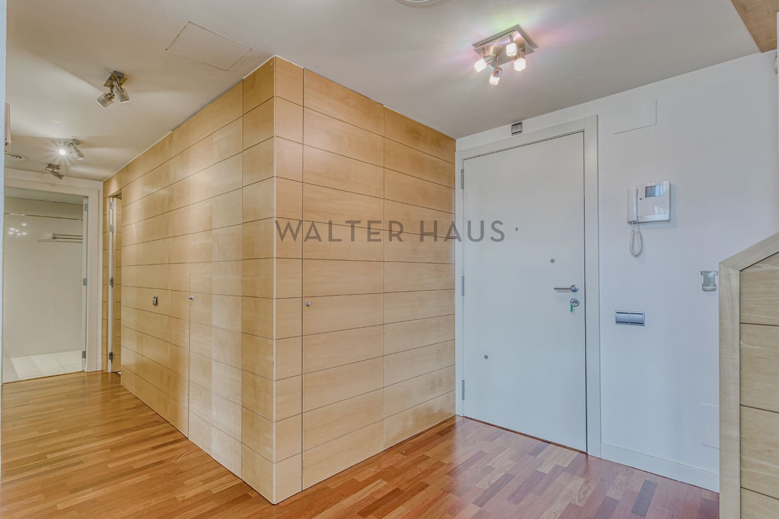 3 bedroom Penthouse for rent in Barcelona city with pool - € 5,700 (Ref: 8475540)