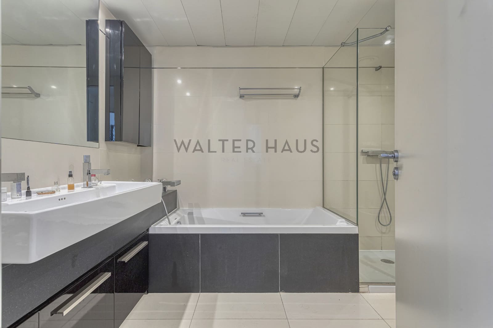 3 bedroom Penthouse for rent in Barcelona city with pool - € 5,700 (Ref: 8475540)