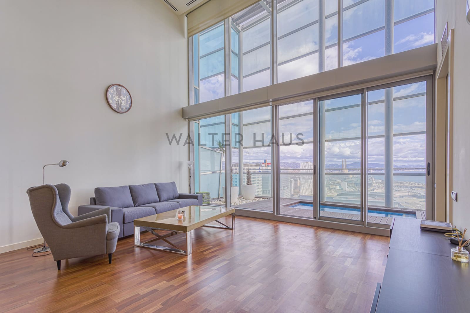 3 bedroom Penthouse for rent in Barcelona city with pool - € 5,700 (Ref: 8475540)