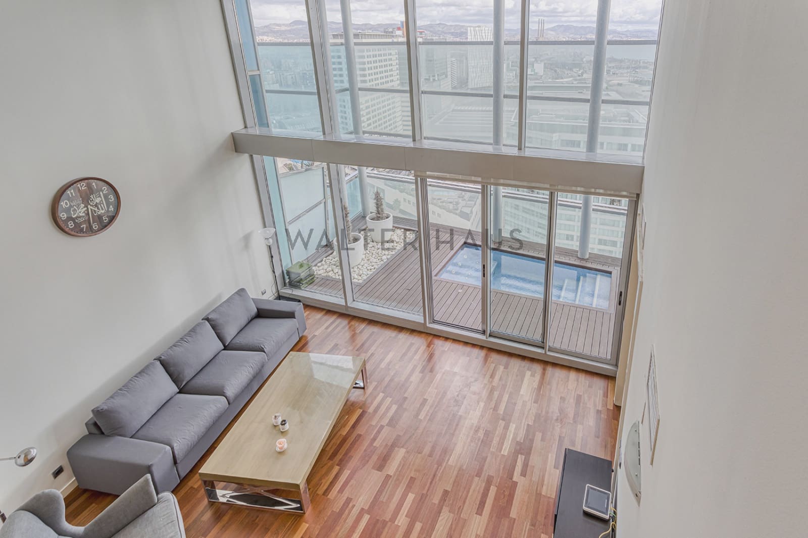 3 bedroom Penthouse for rent in Barcelona city with pool - € 5,700 (Ref: 8475540)