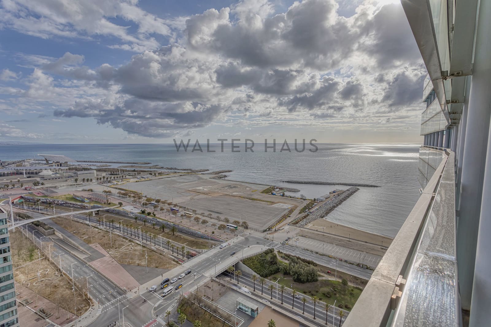 3 bedroom Penthouse for rent in Barcelona city with pool - € 5,700 (Ref: 8475540)