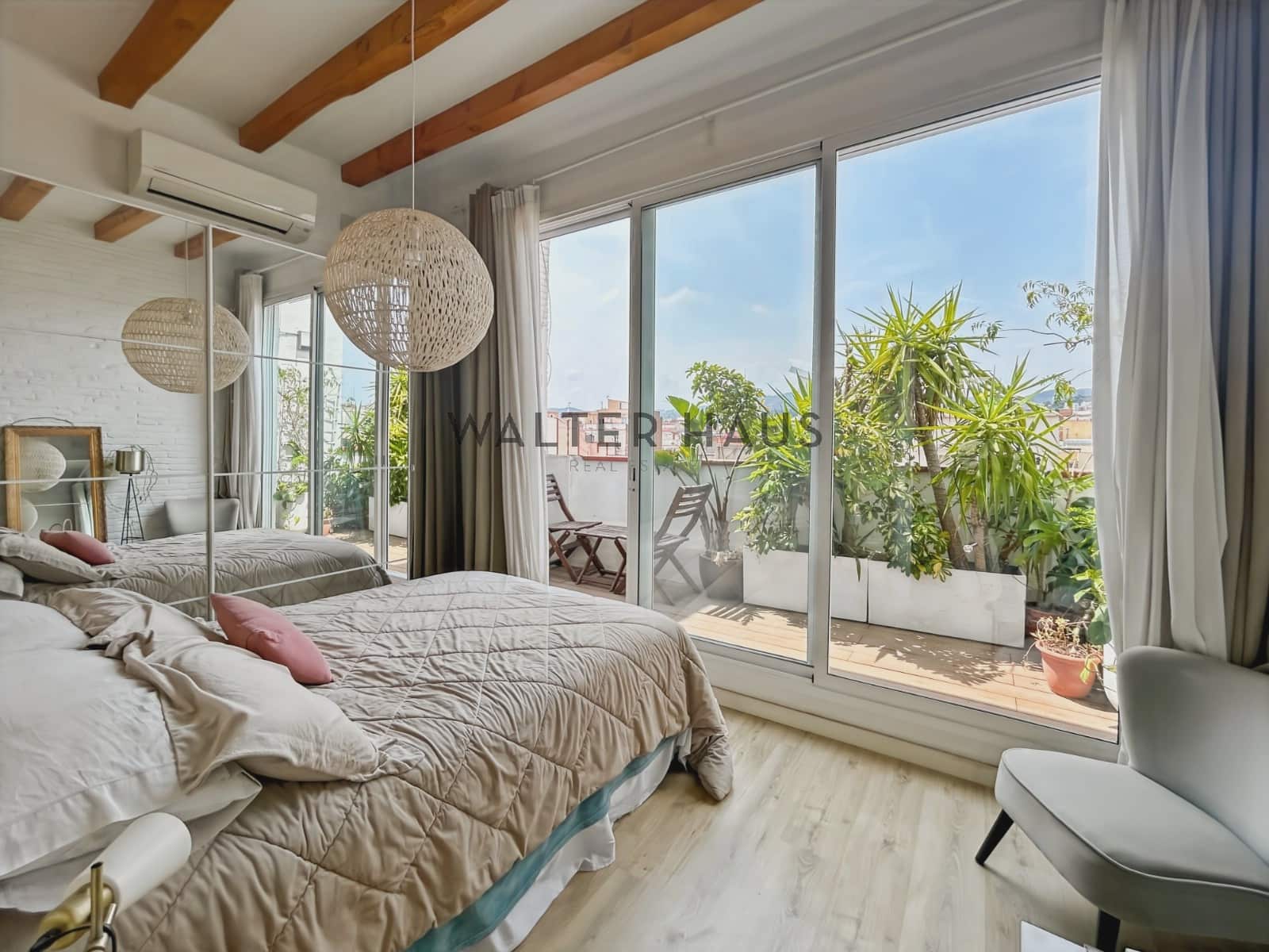 1 soveværelse Penthouse til leje i Barcelona by - € 2.300 (Ref: 8489640)