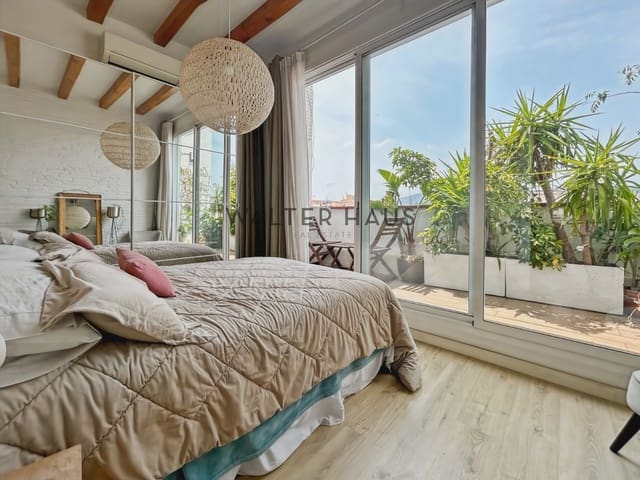 1 bedroom Penthouse for rent in La Vila de Gràcia, Barcelona city - € 2,300 (Ref: 8489640)