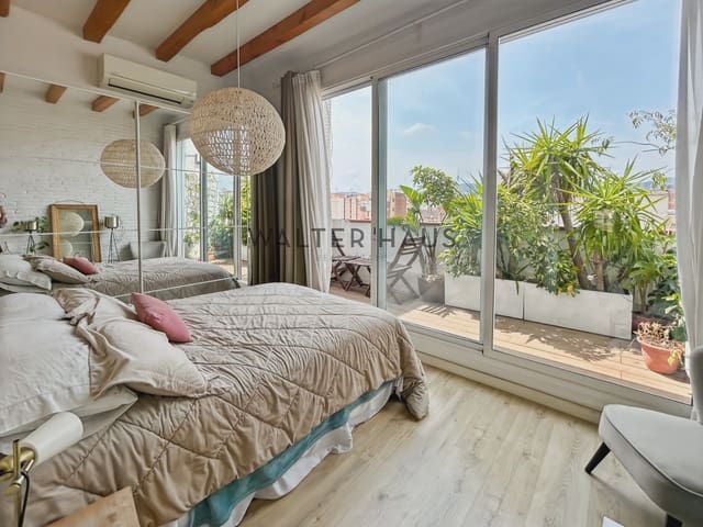 1 bedroom Penthouse for rent in La Vila de Gràcia, Barcelona city - € 2,300 (Ref: 8489640)