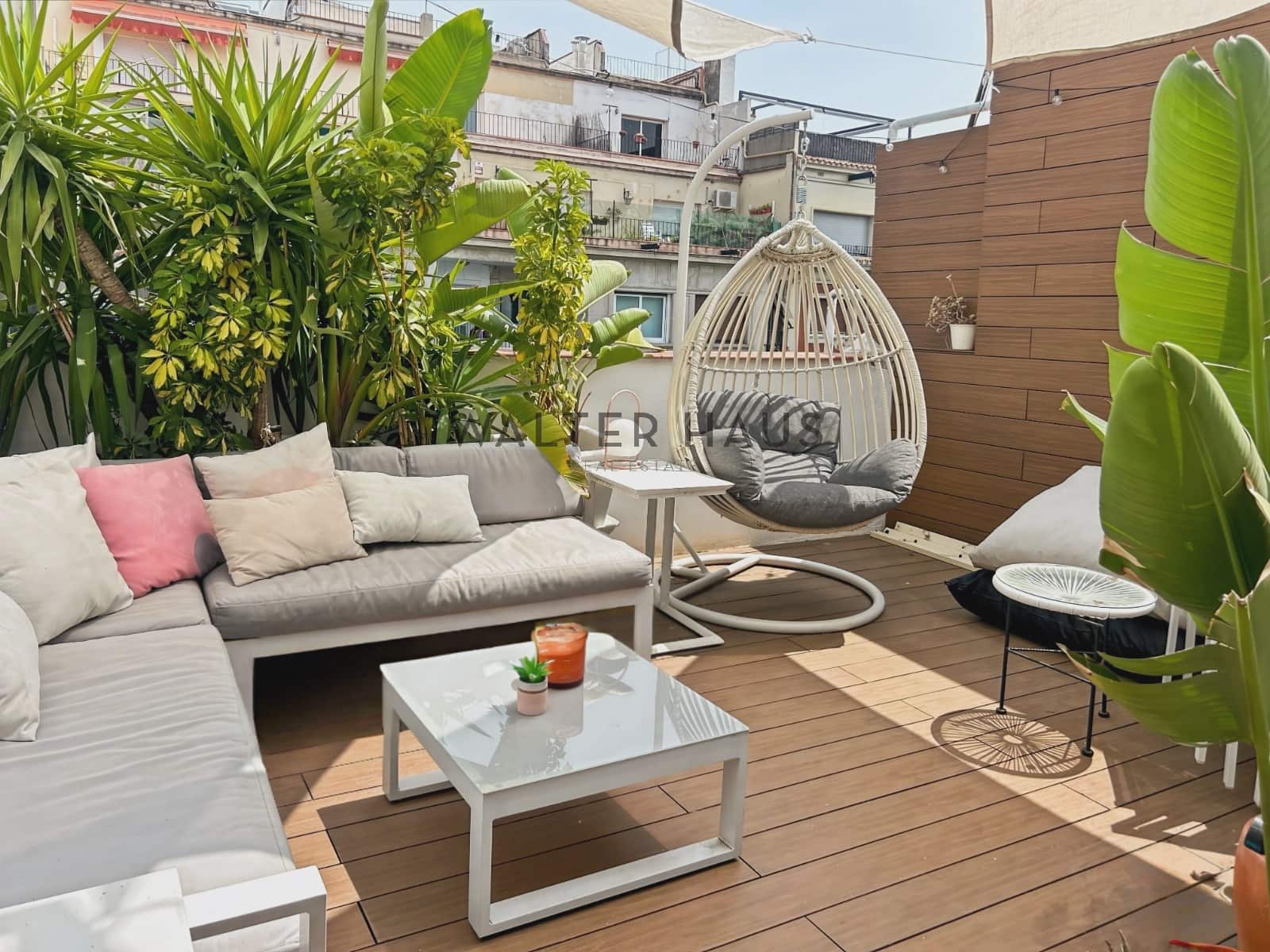 1 soveværelse Penthouse til leje i Barcelona by - € 2.300 (Ref: 8489640)