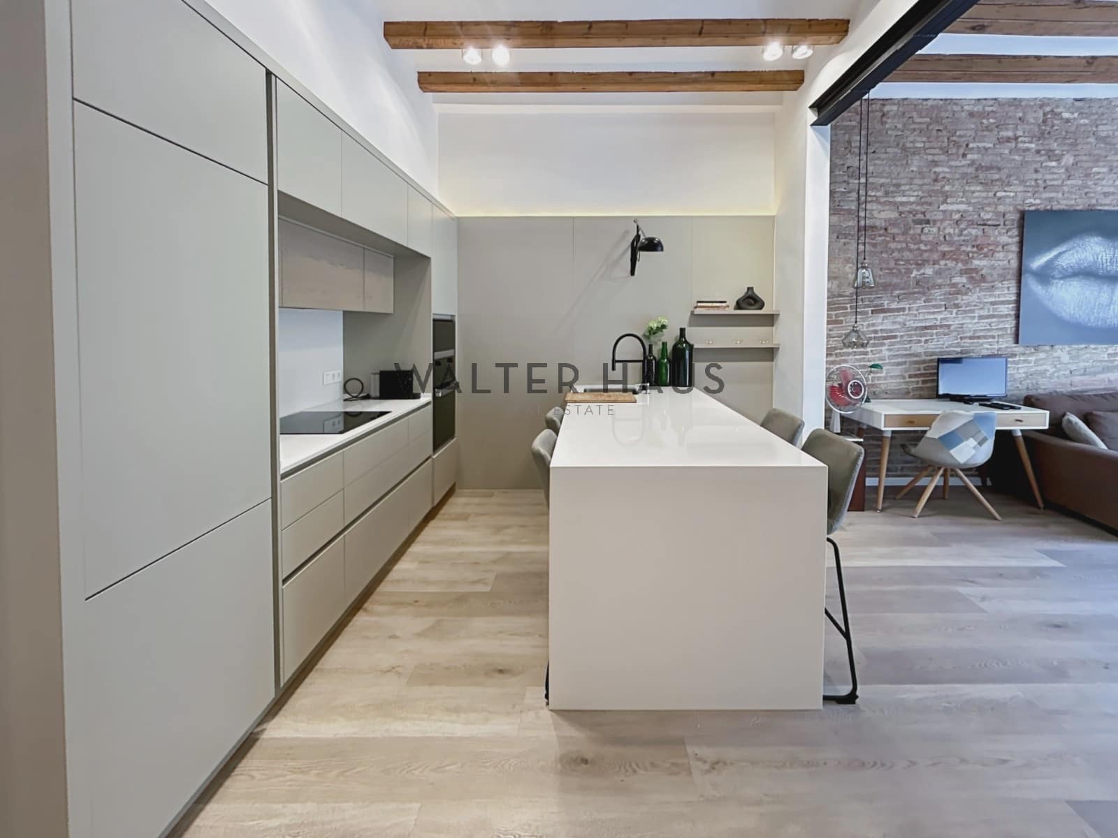 1 quarto Apartamento para arrendar em Barcelona cidade - 1 950 € (Ref: 8491301)