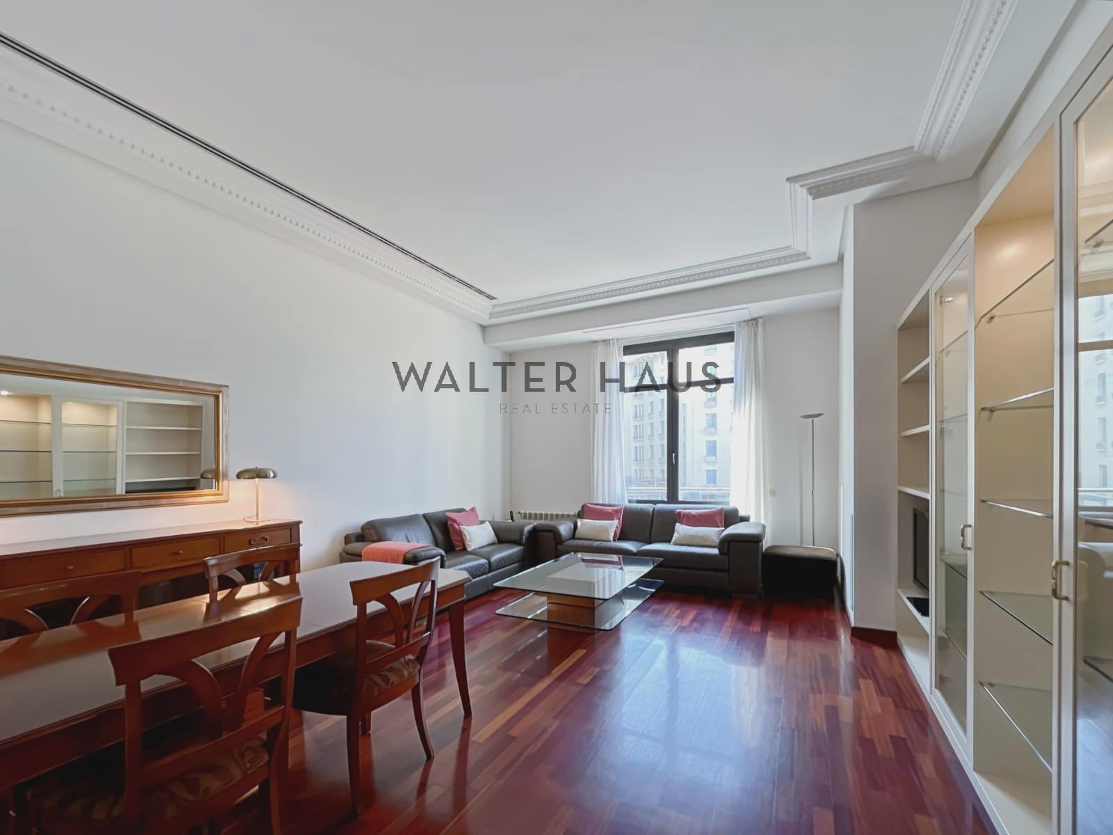 Piso de 2 habitaciones en Barcelona ciudad en alquiler - 2.800 € (Ref: 8506848)