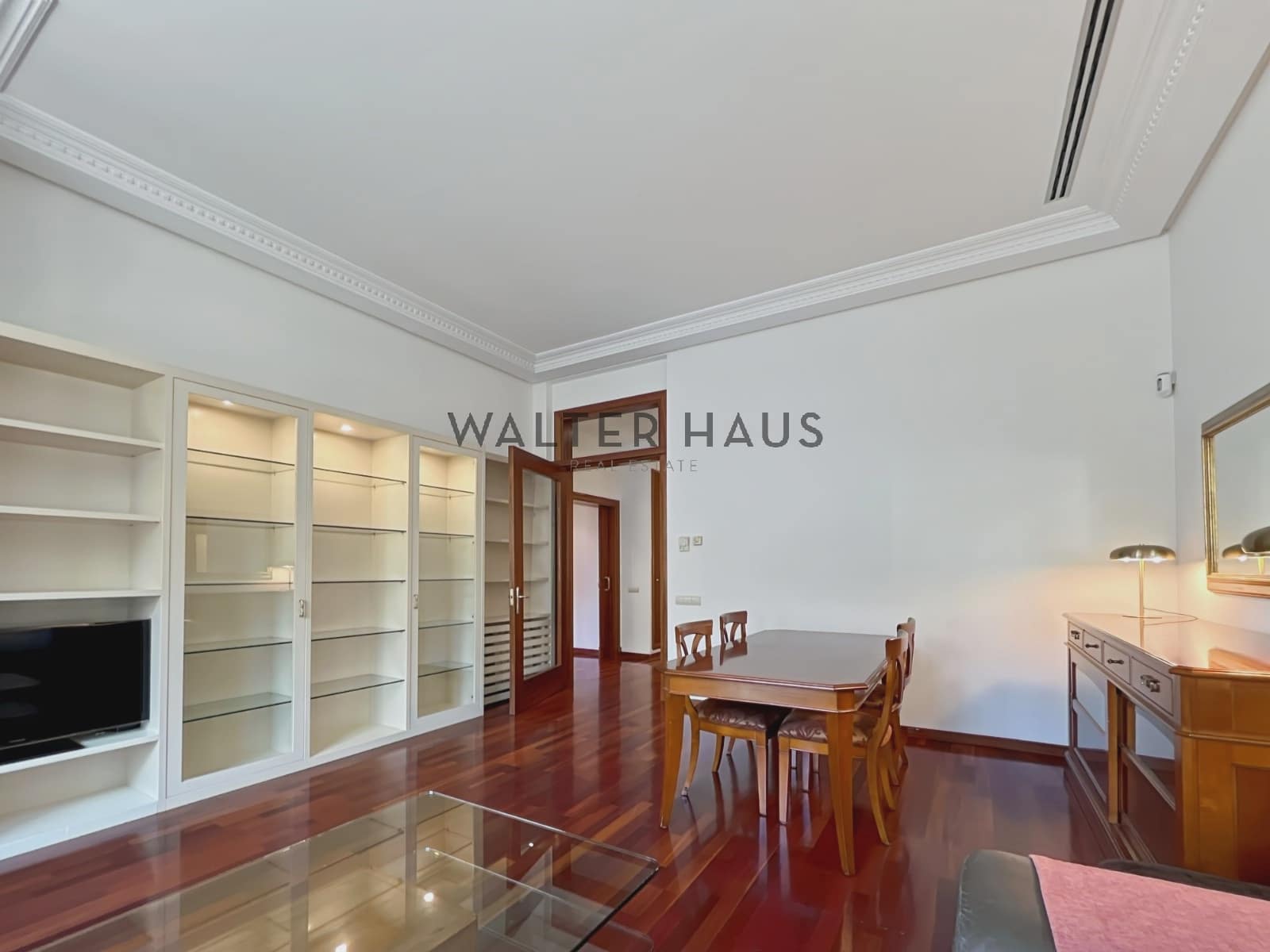 Piso de 2 habitaciones en Barcelona ciudad en alquiler - 2.800 € (Ref: 8506848)