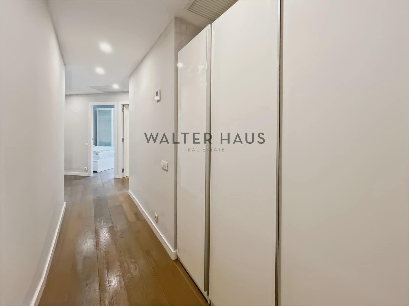 3 slaapkamer Flat te huur in Barcelona stad - € 2.600 (Ref: 8524628)