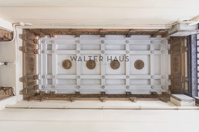 4 soverom Leilighet til salgs i La Dreta de L'Eixample, Barcelona by med svømmebasseng - € 720 000 (Ref: 8531252)