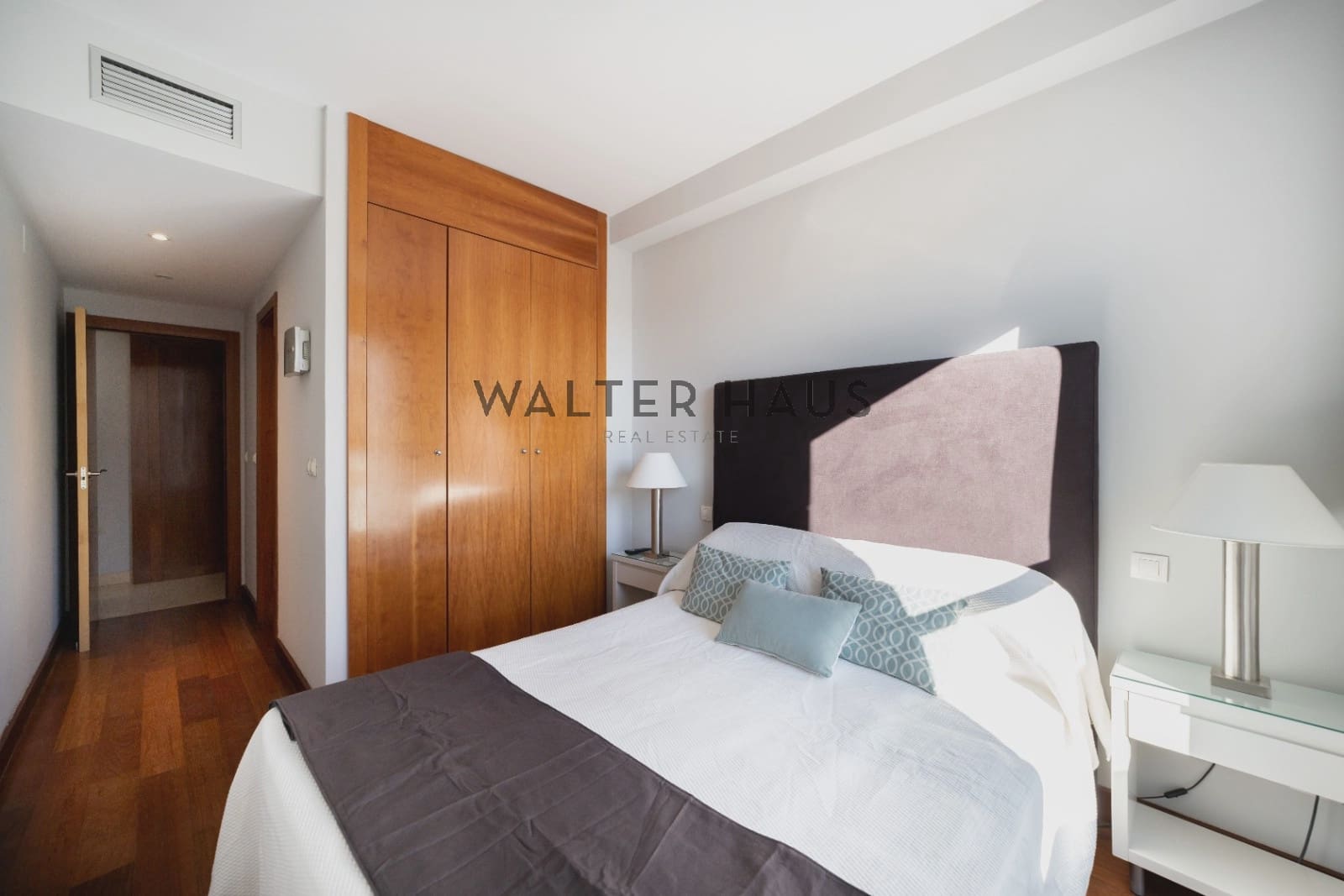 1 bedroom Flat for rent in Madrid city with pool - € 2,350 (Ref: 8532936)