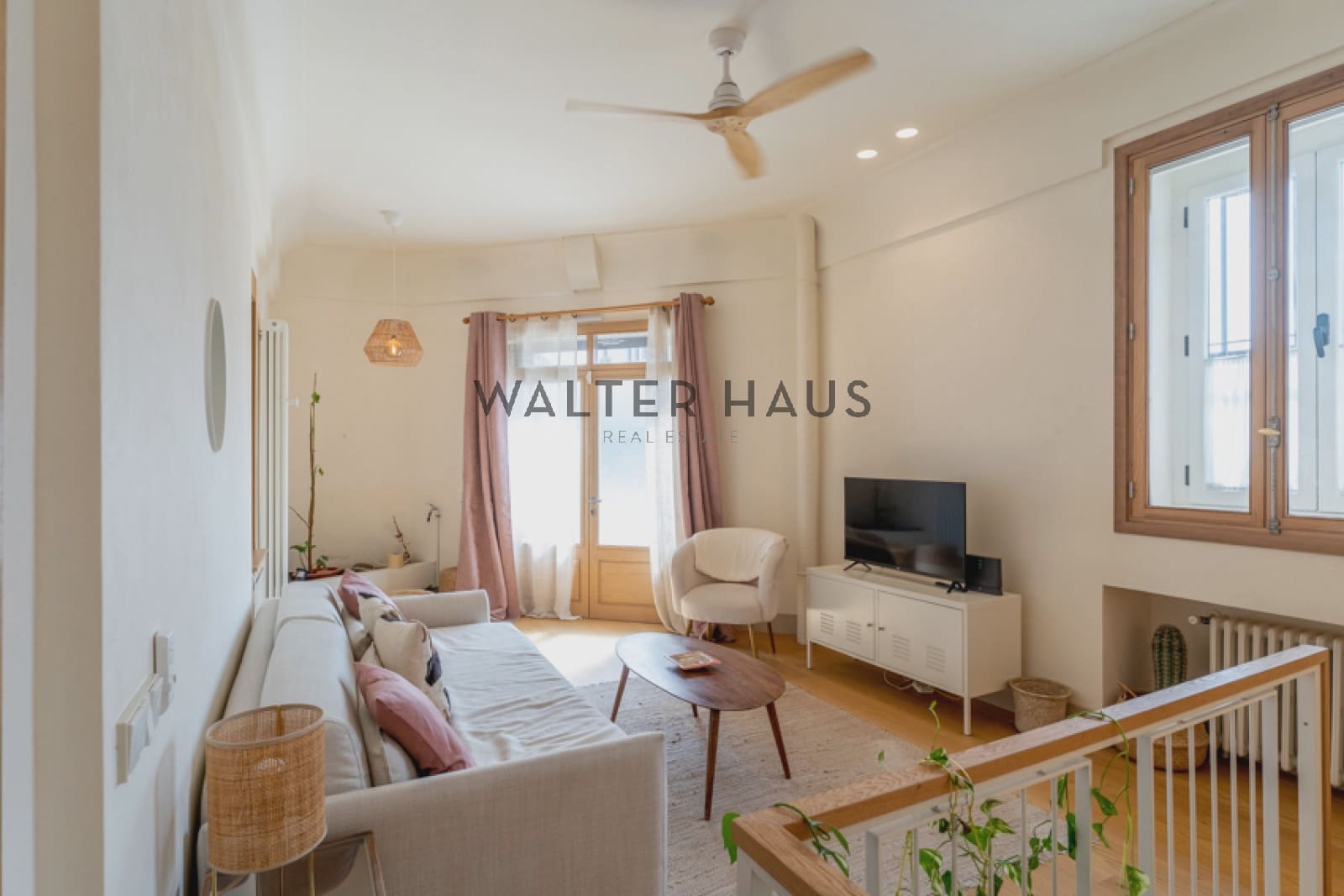 2 soveværelse Lejlighed til salg i Madrid by - € 780.000 (Ref: 8545866)