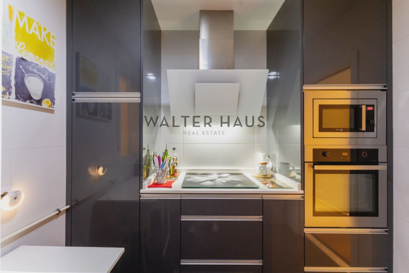 3 soveværelse Lejlighed til salg i Madrid by - € 1.200.000 (Ref: 8546445)