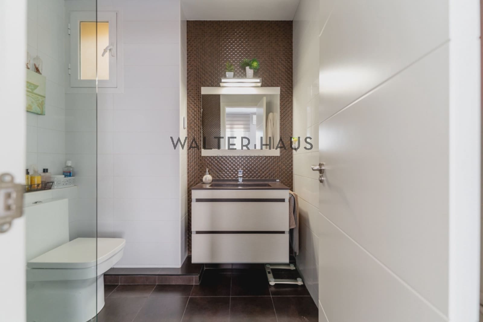 3 soveværelse Lejlighed til salg i Madrid by - € 1.200.000 (Ref: 8546445)