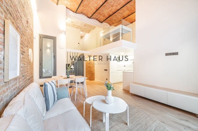 3 slaapkamer Appartement te koop in El Poblenou, Barcelona stad - € 790.000 (Ref: 8547958)