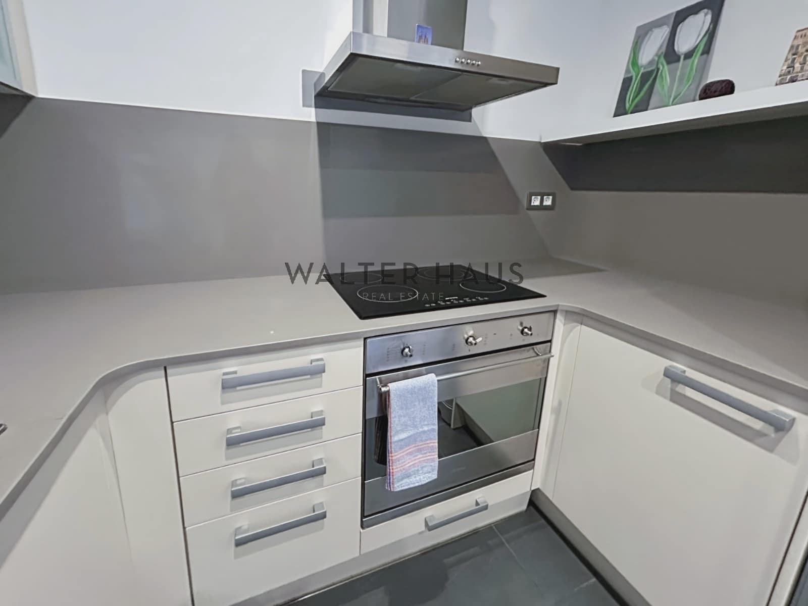 3 sovrum Lägenhet att hyra i Barcelona stad - 2 000 € (Ref: 8558174)