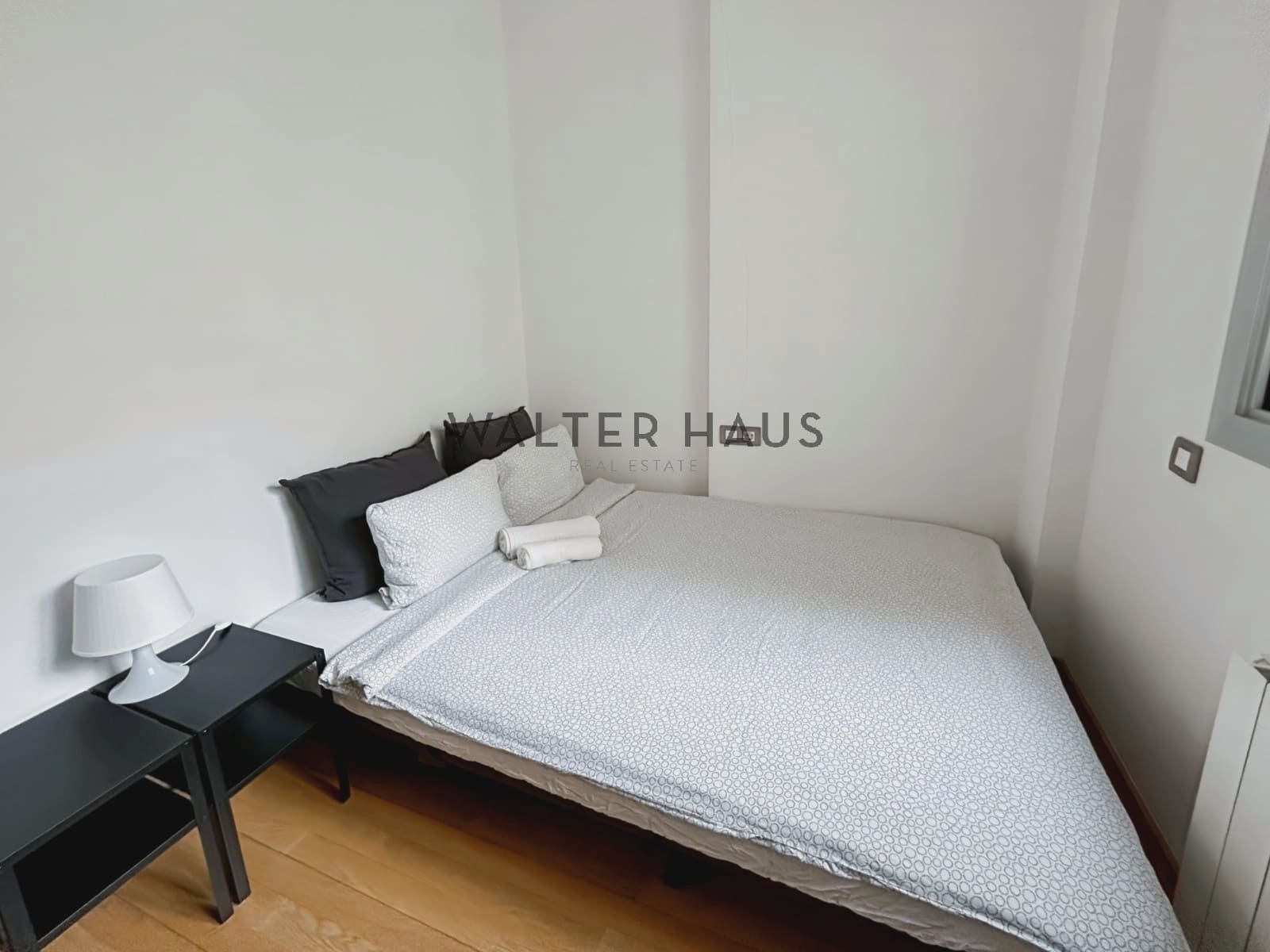 3 sovrum Lägenhet att hyra i Barcelona stad - 2 000 € (Ref: 8558174)