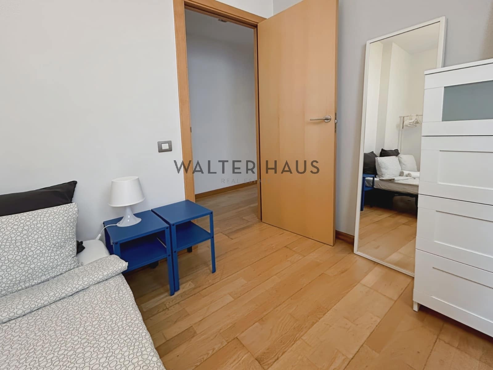 3 sovrum Lägenhet att hyra i Barcelona stad - 2 000 € (Ref: 8558174)
