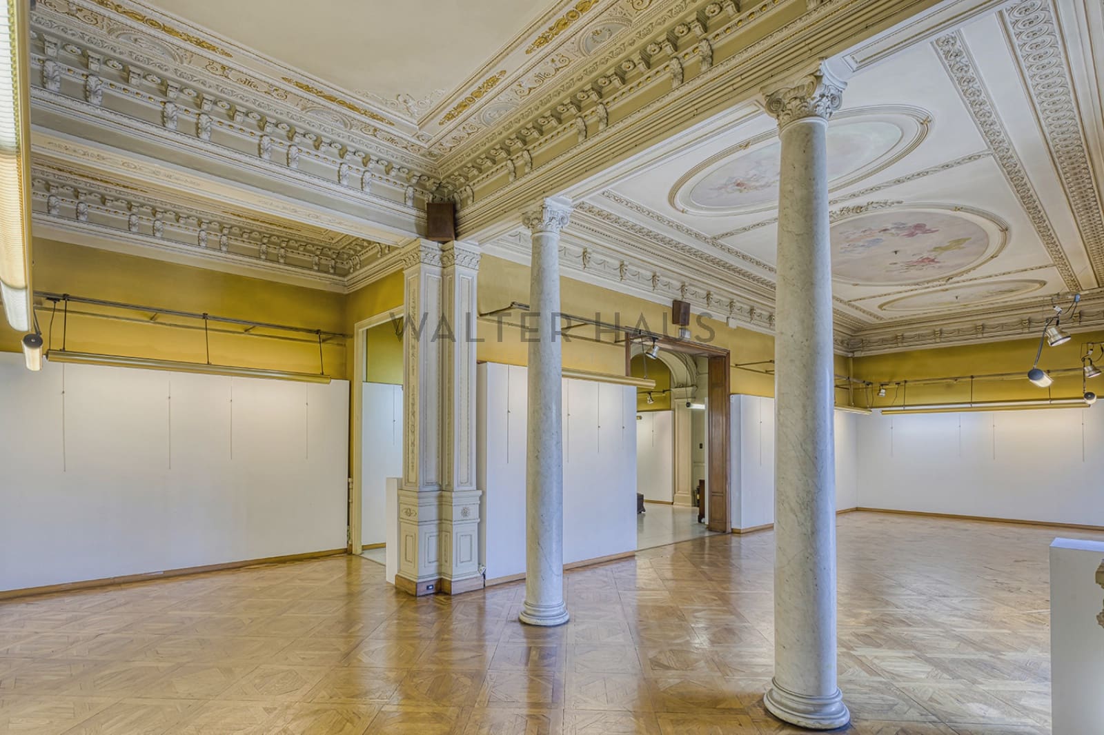 Erhverv til leje i Barcelona by - € 20.000 (Ref: 8560527)