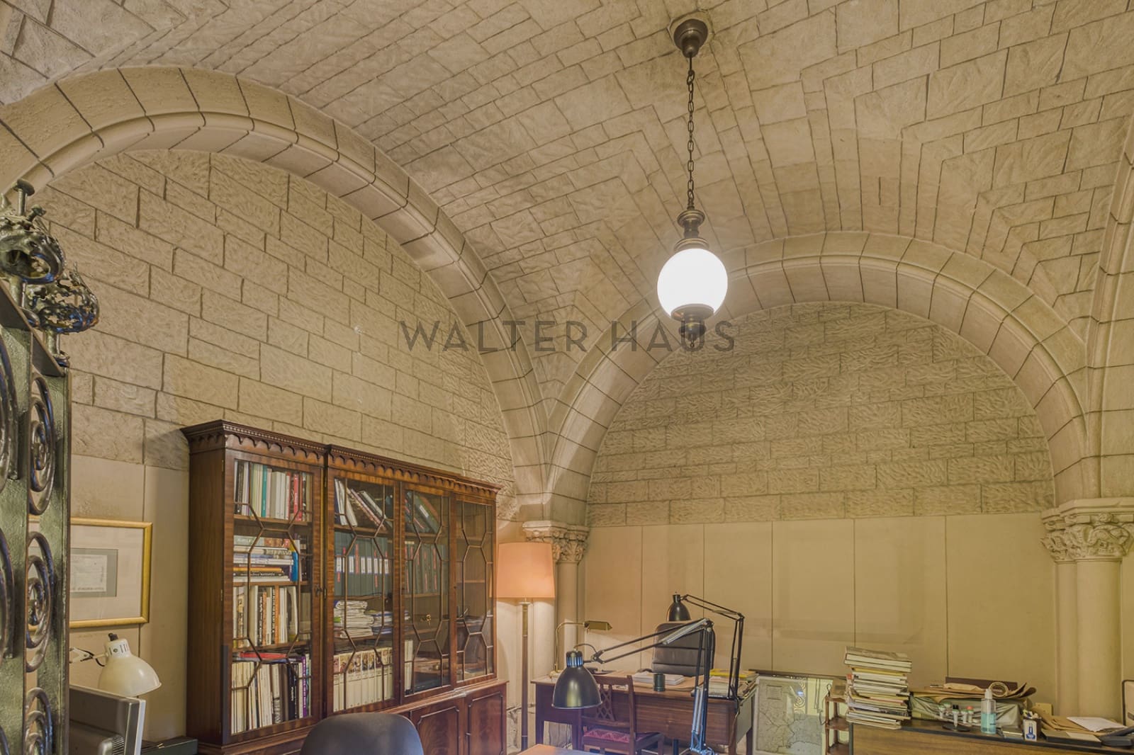 Erhverv til leje i Barcelona by - € 20.000 (Ref: 8560527)