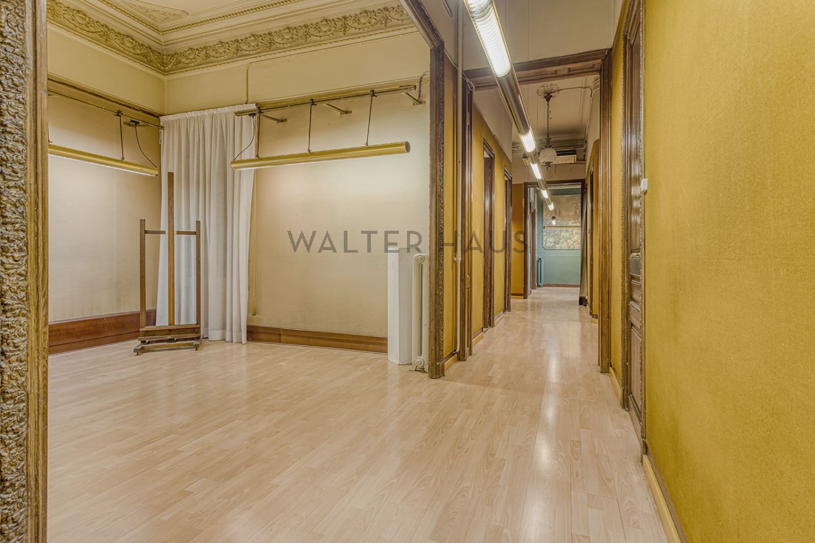 Erhverv til leje i Barcelona by - € 20.000 (Ref: 8560527)