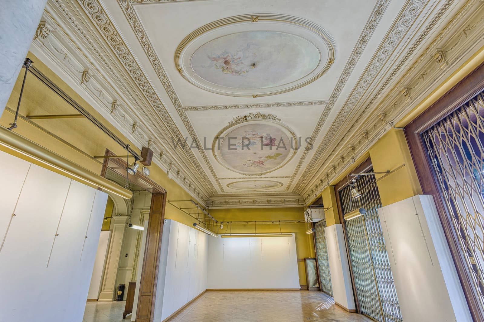 Erhverv til leje i Barcelona by - € 20.000 (Ref: 8560527)