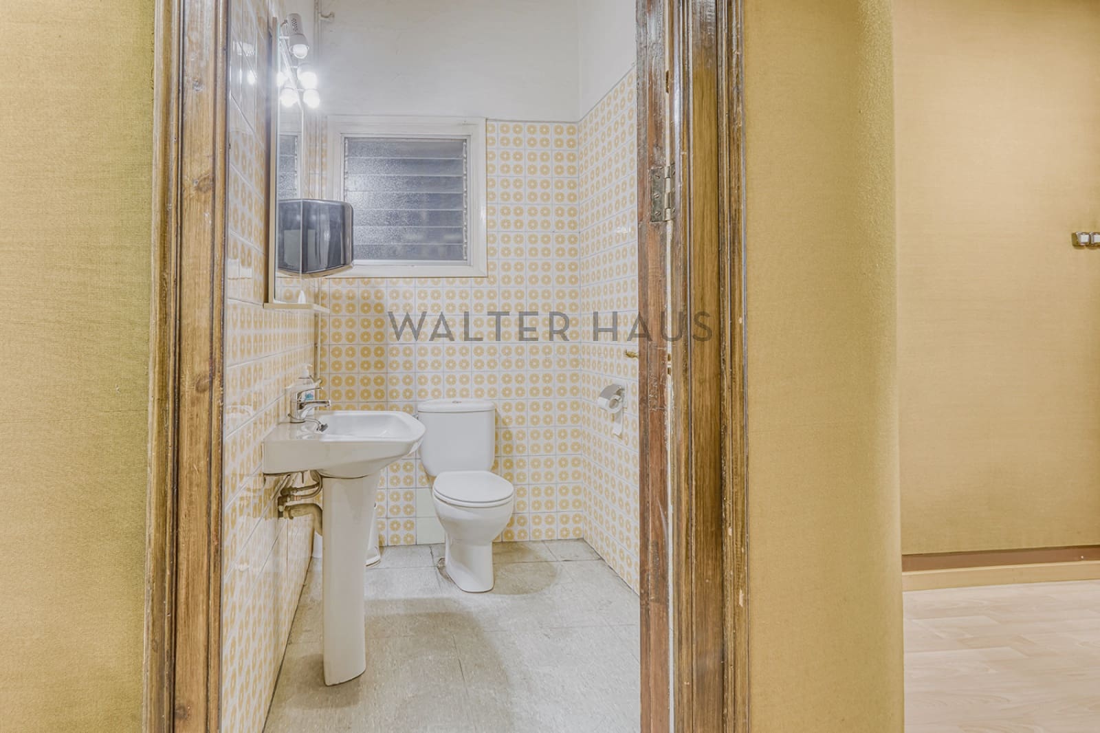 Erhverv til leje i Barcelona by - € 20.000 (Ref: 8560527)