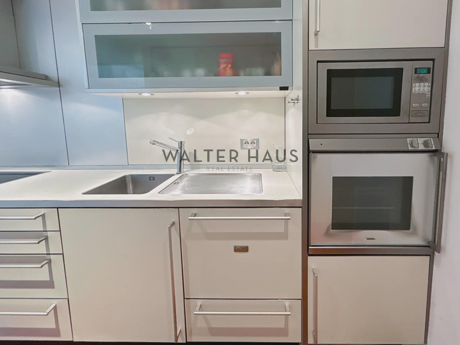 Appartement de 1 chambre à louer à Barcelone ville - 2 400 € (Ref: 8560543)