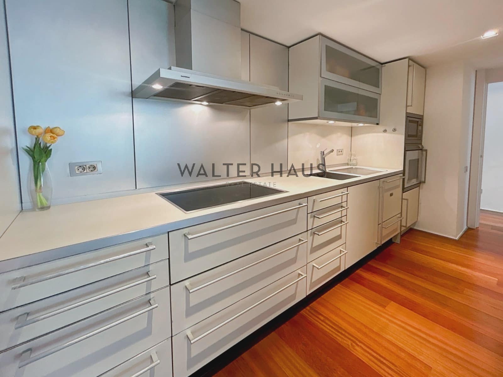 Appartement de 1 chambre à louer à Barcelone ville - 2 400 € (Ref: 8560543)