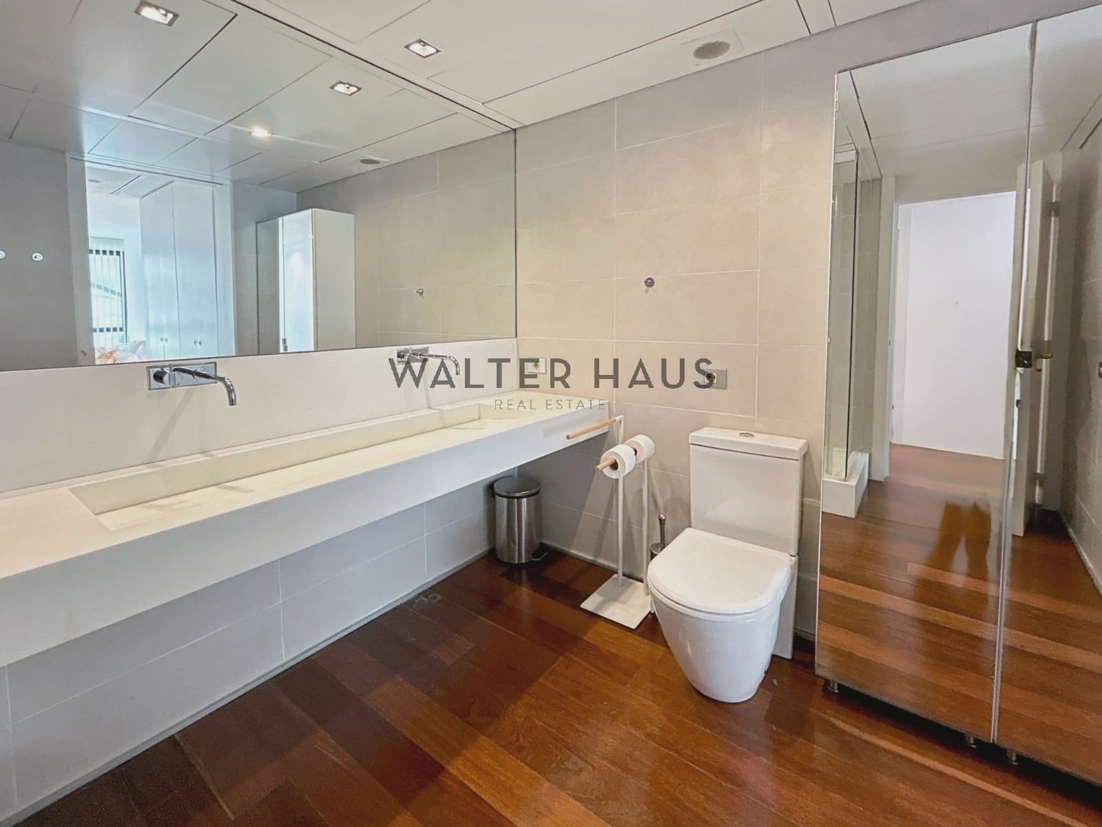 Appartement de 1 chambre à louer à Barcelone ville - 2 400 € (Ref: 8560543)