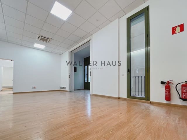 4 slaapkamer Kantoor te huur in La Dreta de L'Eixample, Barcelona stad - € 4.647 (Ref: 8560551)