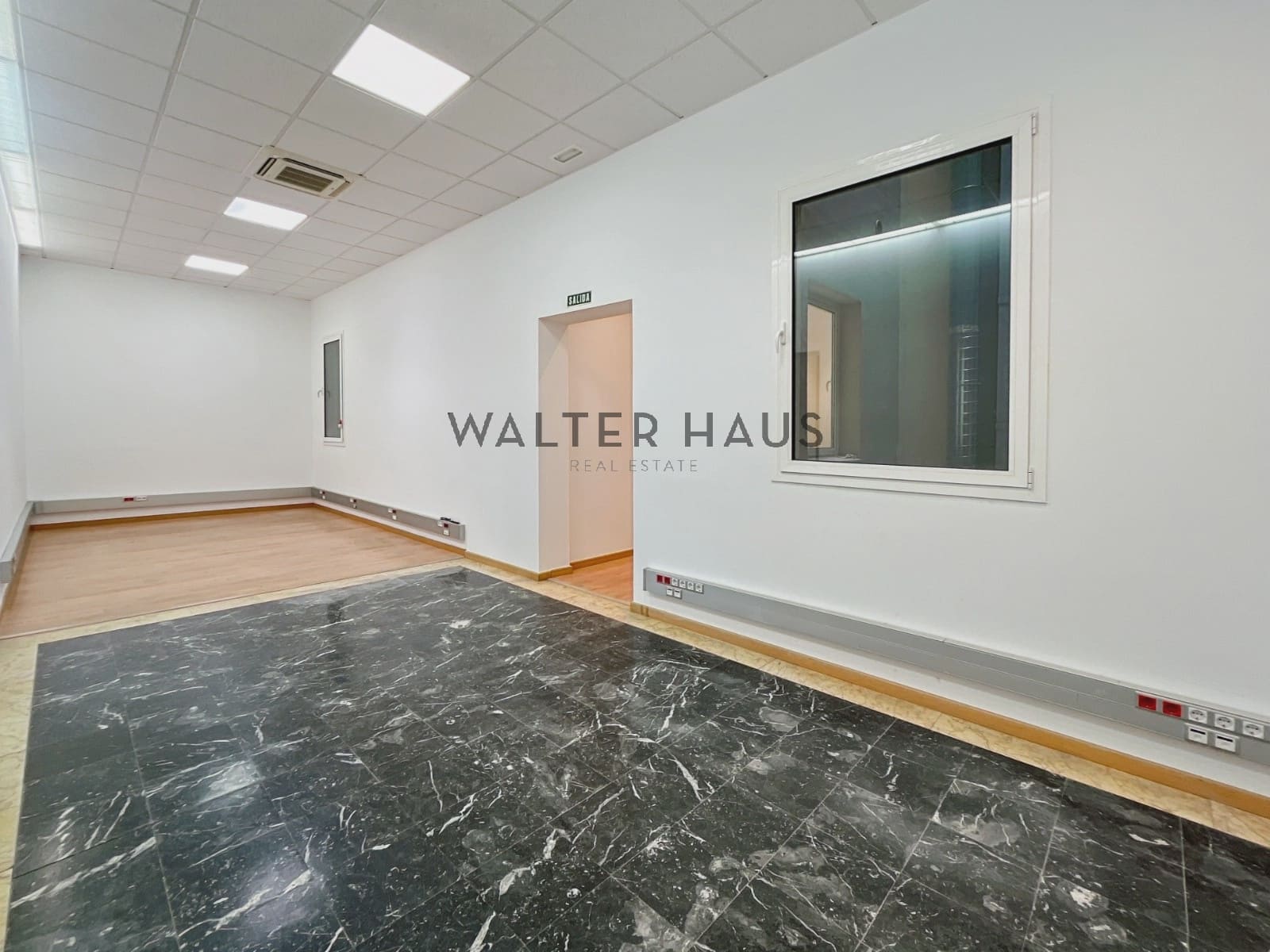 4 soveværelse Kontor til leje i Barcelona by - € 4.647 (Ref: 8560551)