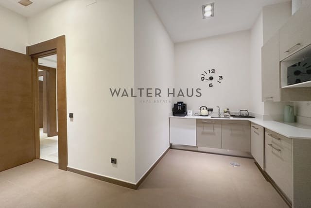 Kontor til leie i Almagro, Madrid by - € 11 340 (Ref: 8563281)