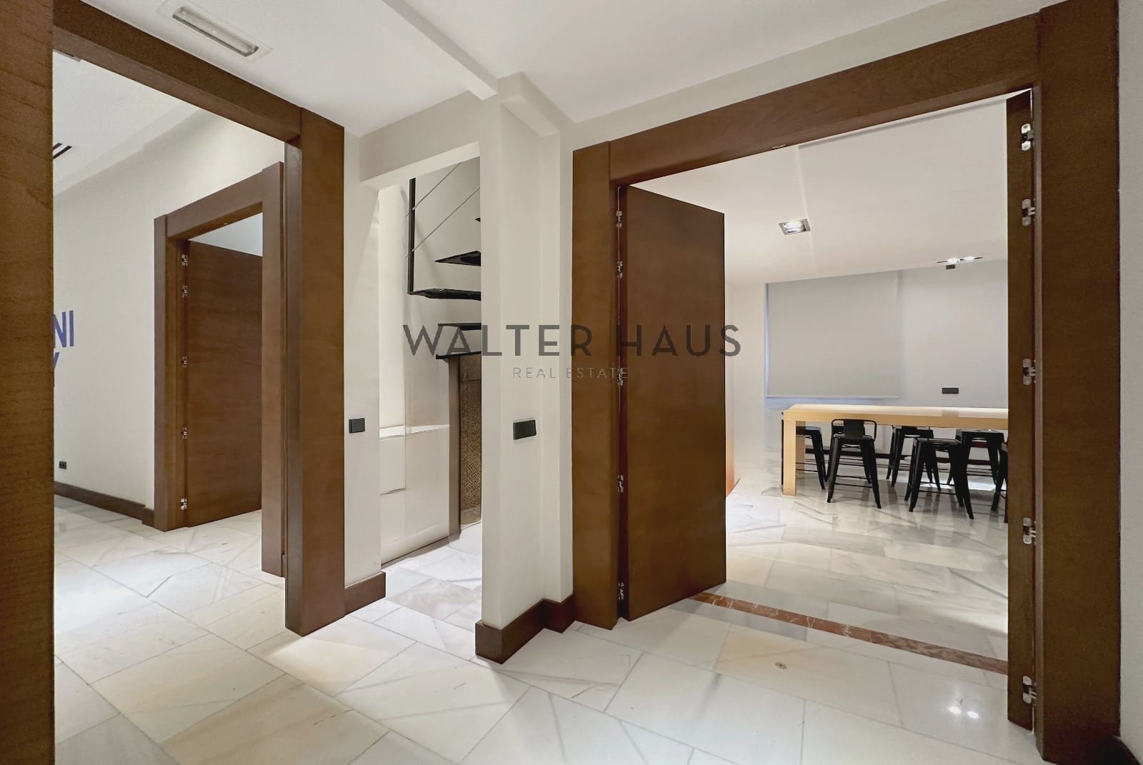 Kontor til leje i Madrid by - € 11.340 (Ref: 8563281)