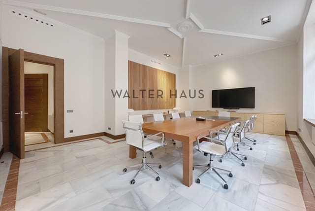 Kontor til leie i Almagro, Madrid by - € 11 340 (Ref: 8563281)