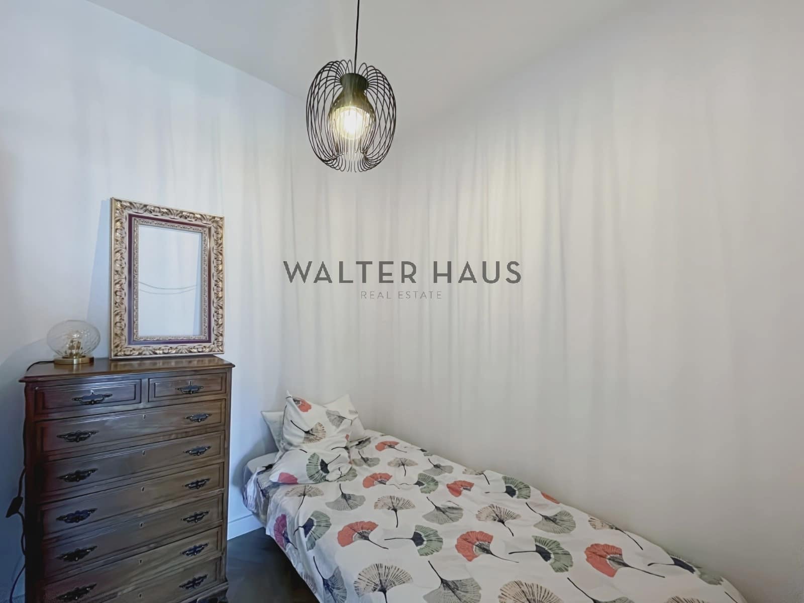 2 soverom Leilighet til leie i Barcelona by - € 1 800 (Ref: 8567136)